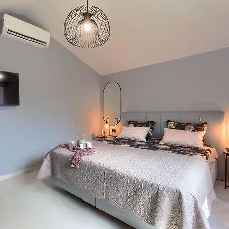 Holiday home Rokvilla By Interhome