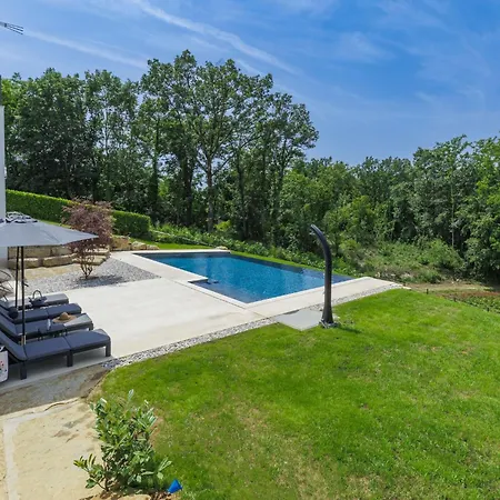 Rokvilla By Interhome * Motovun
