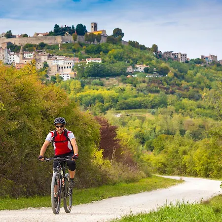 Rokvilla By Interhome Vikendica *