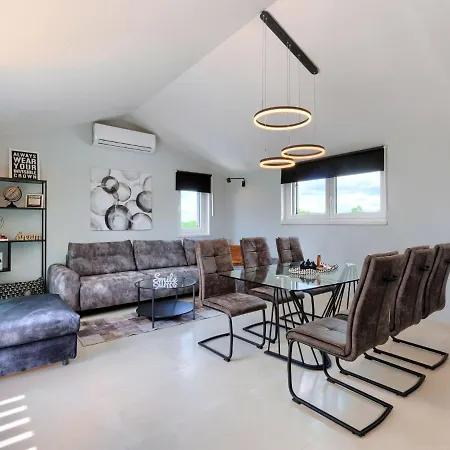 Rokvilla By Interhome 度假居 *